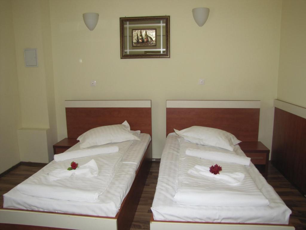 Bistro 29 Hotel Ploiesti Room photo